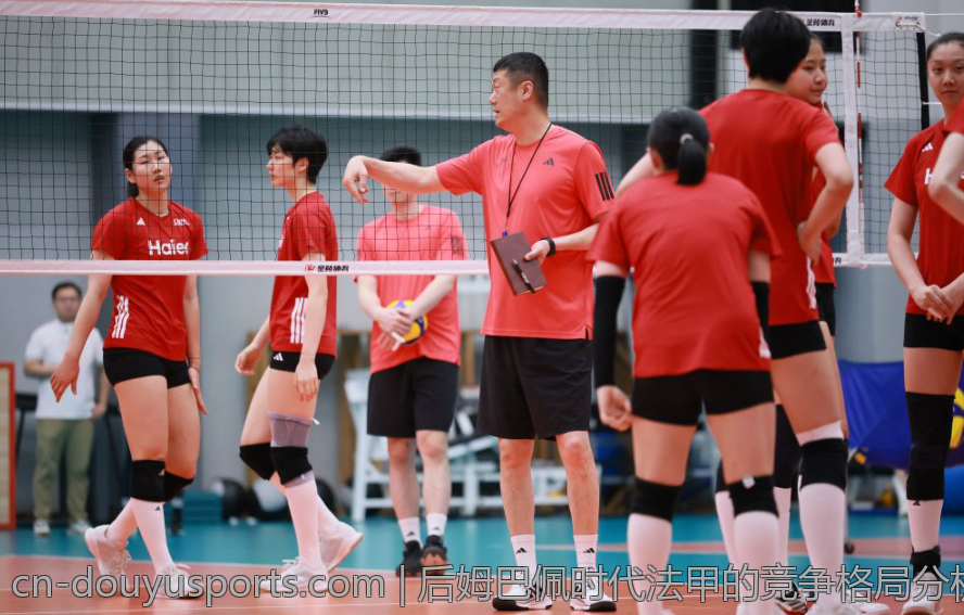 后姆巴佩时代法甲的竞争格局分析与未来走势预测